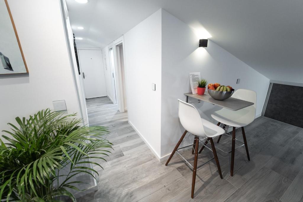 Buhardilla Comillas Beach En Primera Linea De Playa, Wifi, Netflix Exterior photo
